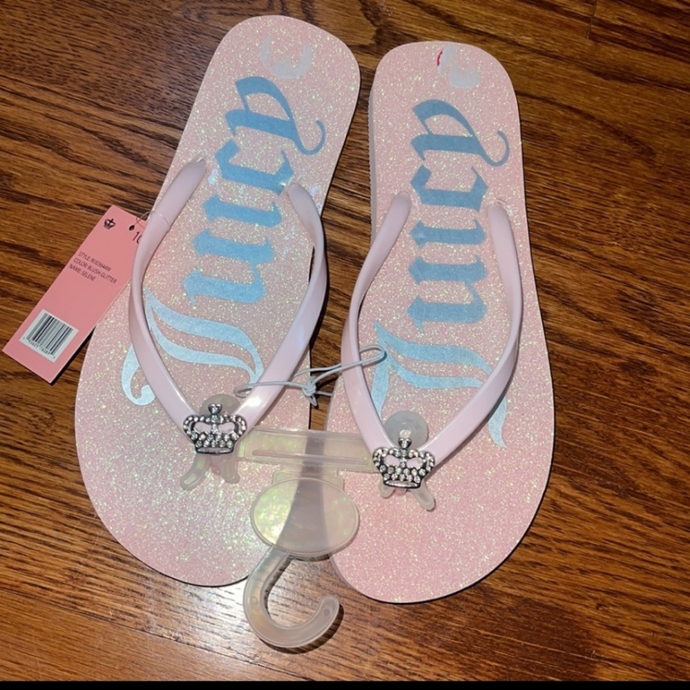 Juicy Couture logo  Sandals Flip flops size 7